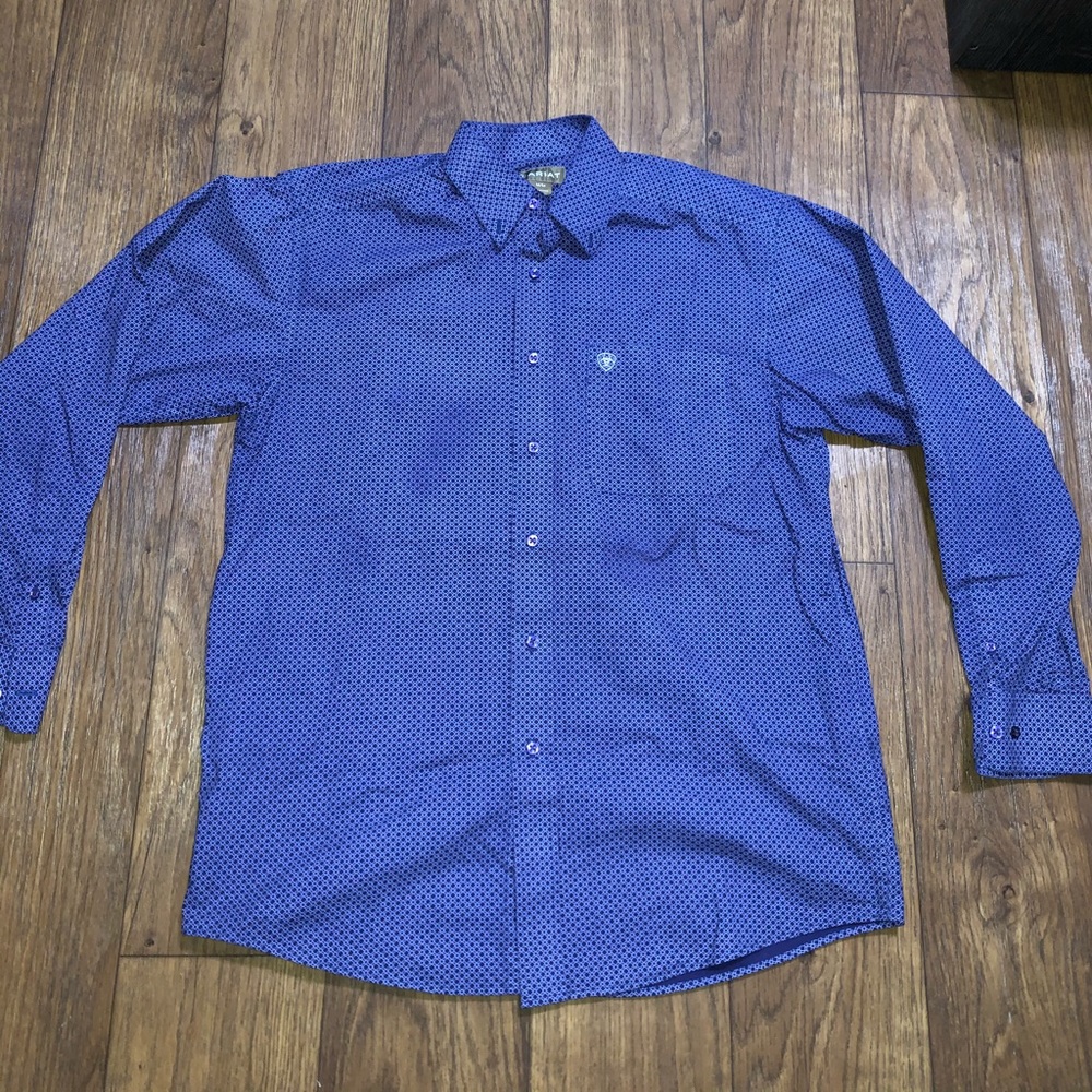 Ariat long sleeve